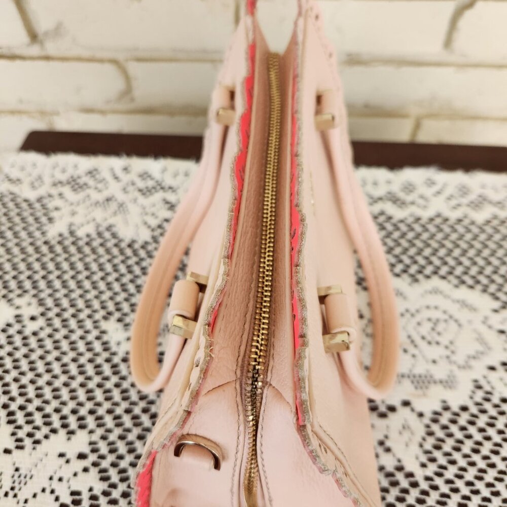 Euc Kate Spade Peach Scallop Leather Crossbody Bag Purse - Picture 12 of 14